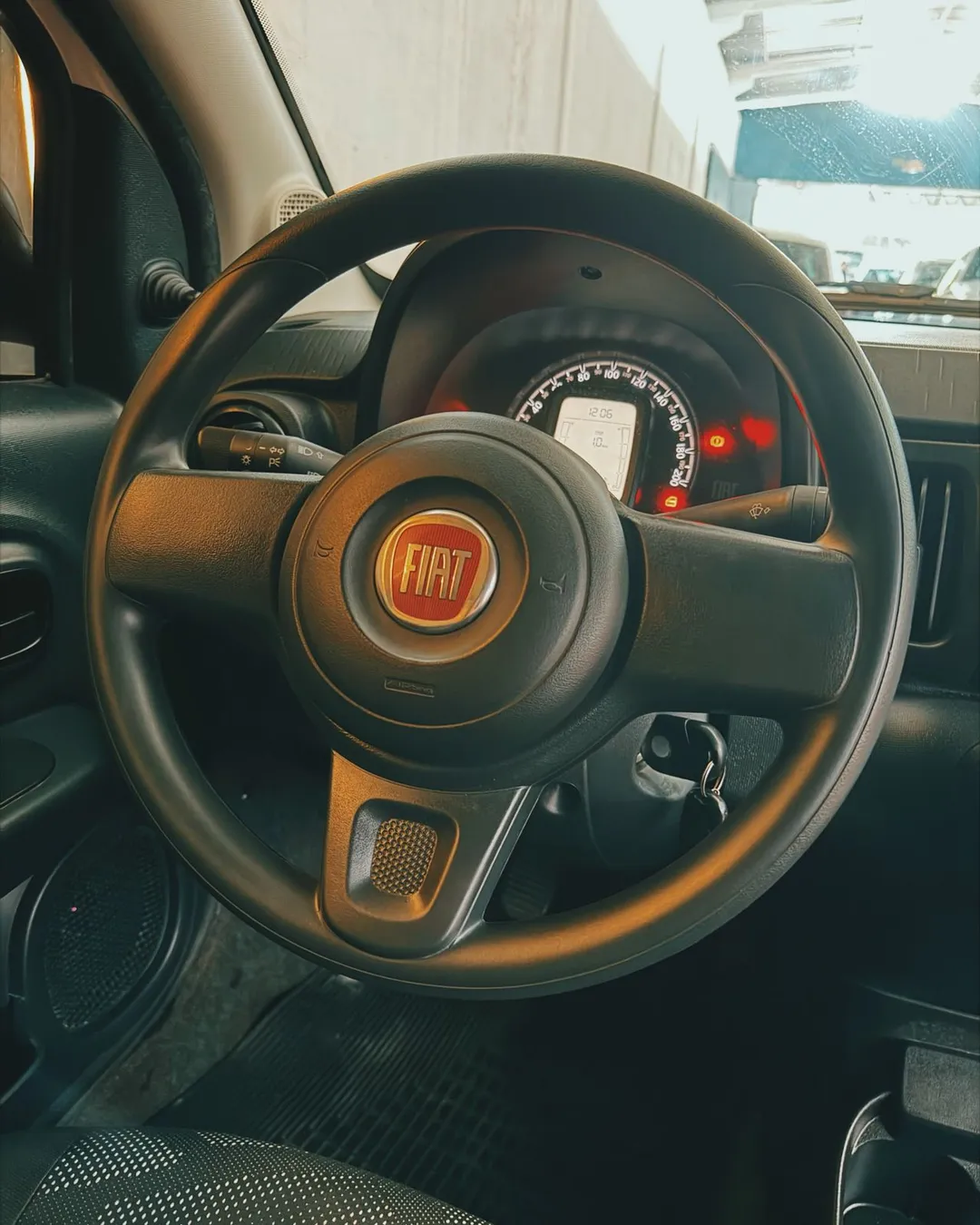 Fiat Mobi 2020, foto 6 de 9