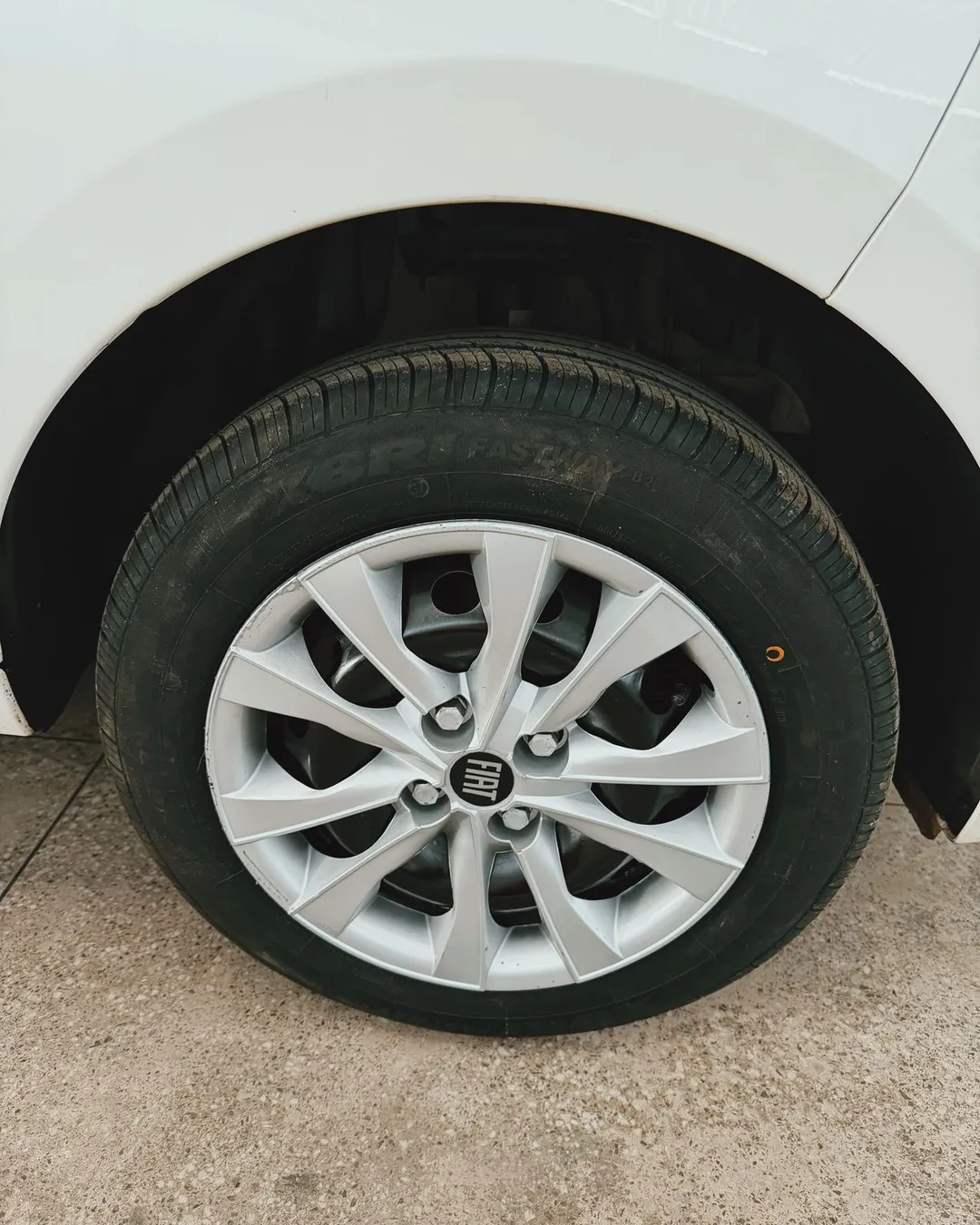 Fiat Mobi 2020, foto 7 de 9